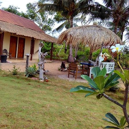 Asari Timo Cottage Karimunjawa Esterno foto