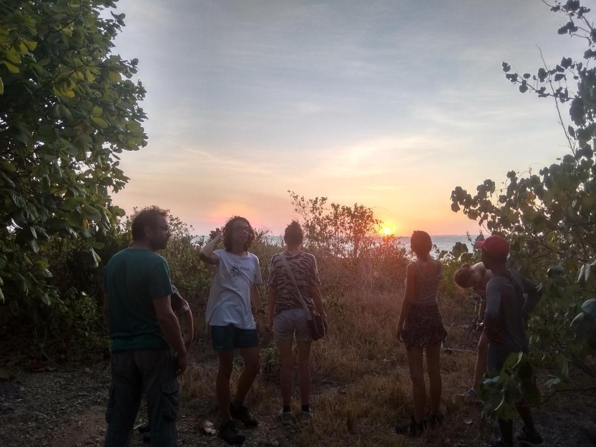 Asari Timo Cottage Karimunjawa Esterno foto